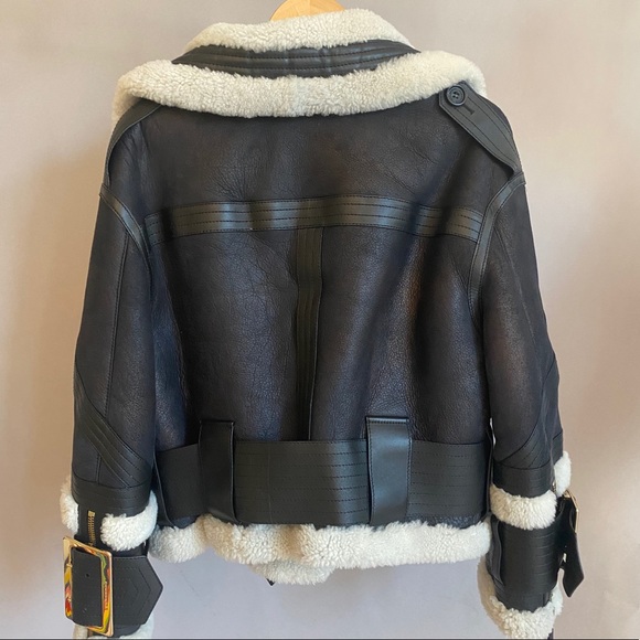 Burberry Shearling Coat - Picture 8 of 16